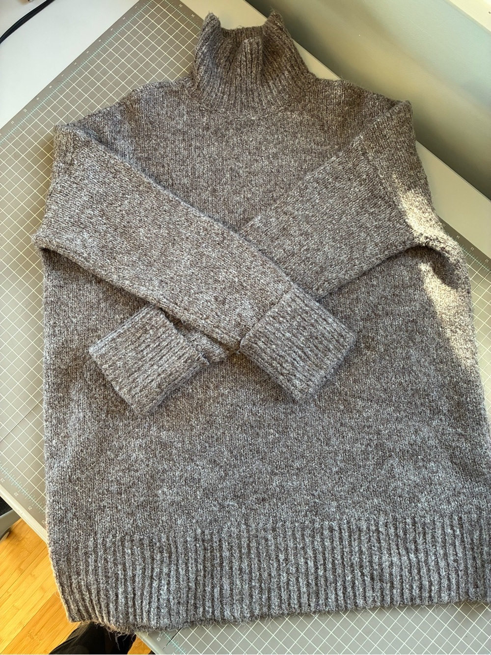 Vero Moda Heathered brown Turtleneck Sweater